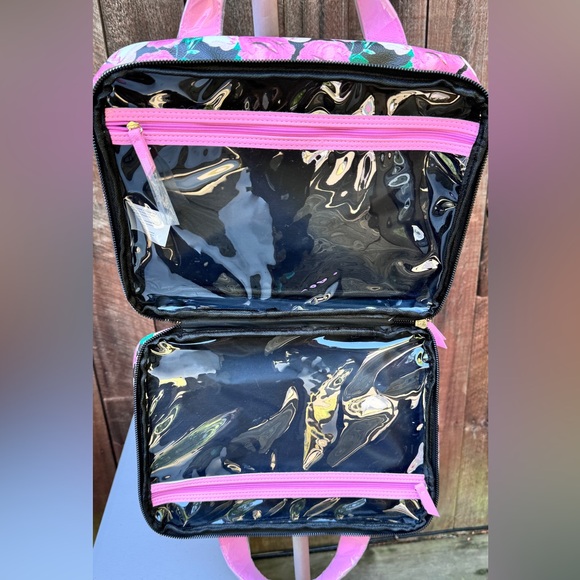 Betsey Johnson Roses Bow Cosmetic Weekender - Picture 6 of 9